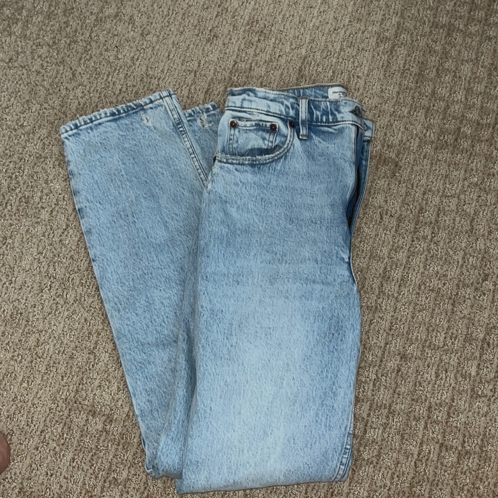 Never worn before Abercrombie Jeans